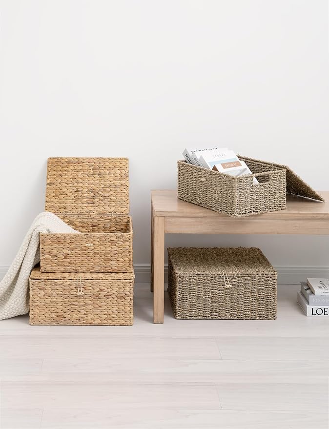 StorageWorks Seagrass Wicker Baskets for Organizing, Large Wicker Basket with Lid, Decorative Basket with Built-in Handles, Storage Baskets for Shelves, 1 Pack