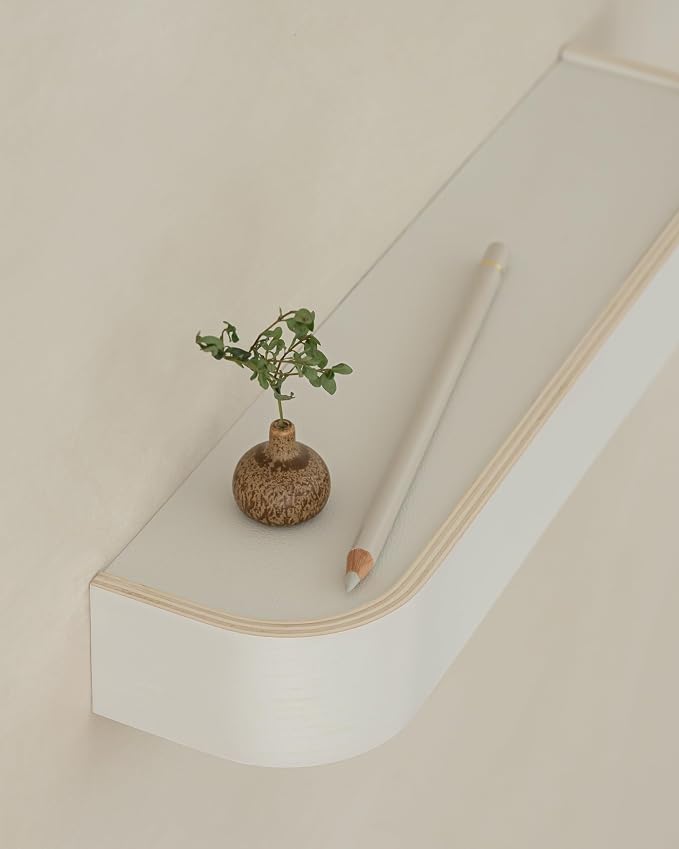 Kazai. Key Holder 'Toke' | Minimalist Key Hook Design from Berlin | Modern Key Holder Wall Mount with Wooden Shelf | Key Rack for Wall as Entryway Organizer | White