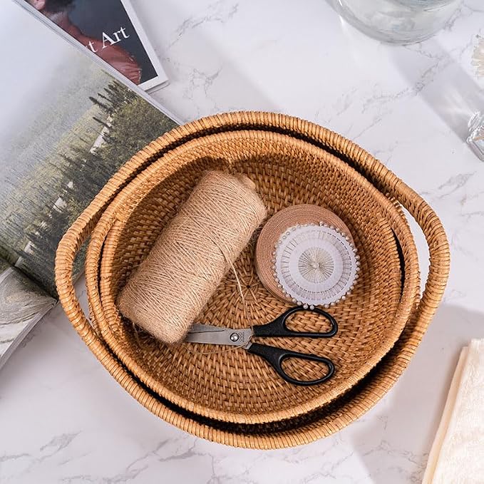 Rattan Storage Basket, Hand Woven Fruit Basket with Handles, Wicker Serving Basket, Bread Basket, Decorative Baskets for Organizing, Set of 2
