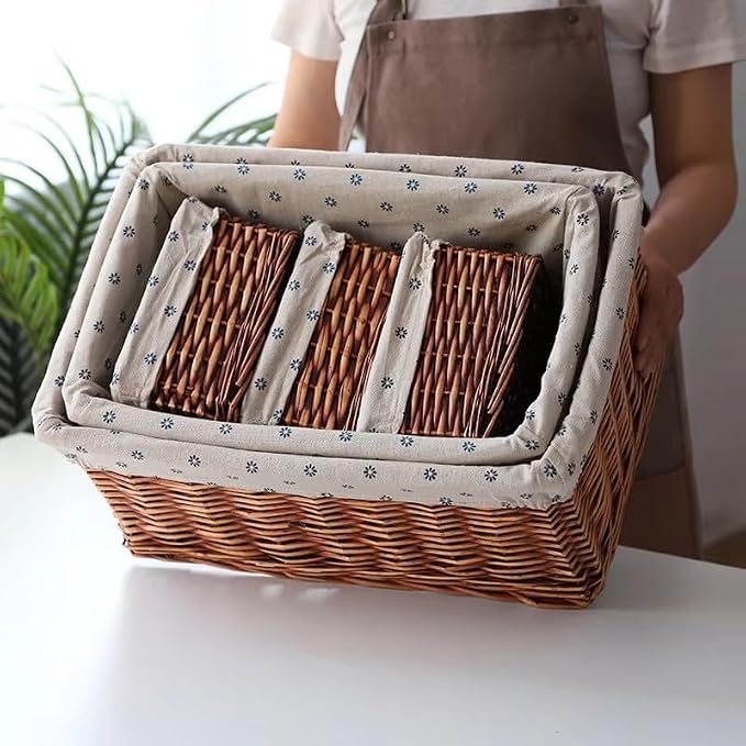 Wicker with lining storage basket, suitable for shelves, kitchen, bathroom. (Medium)