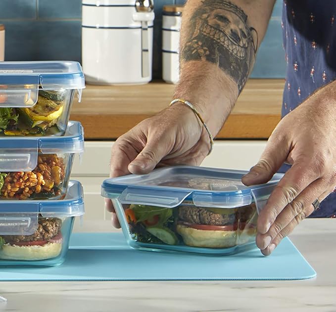 Snapware Total Solutions (2-Pack, 1 & 4 Cup) Glass Food Storage Containers Set, Airtight & Leakproof Locking BPA-Free Lids, Freezer Dishwasher Microwave Safe