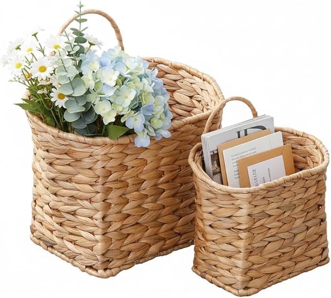 Coeusy Set of 2 Hanging Basket, Wicker Wall Basket for Door,Mail,Flower,Planters, Natural Water Hyacinth Storage Basket for Garden Farmhouse Home Decor
