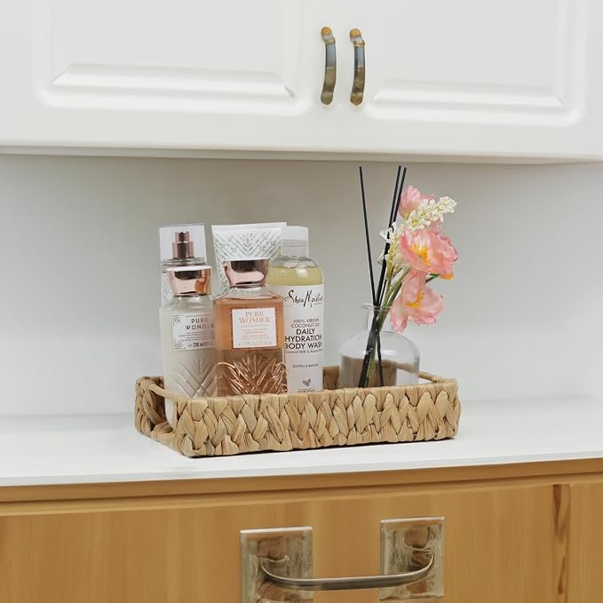 Water Hyacinth Bathroom Vanity Tray with Handle, 11 Inch | Toilet Tank Basket, Bathroom Counter Organizer, Small Wicker Tray, Toiletry Storage, Woven Decor