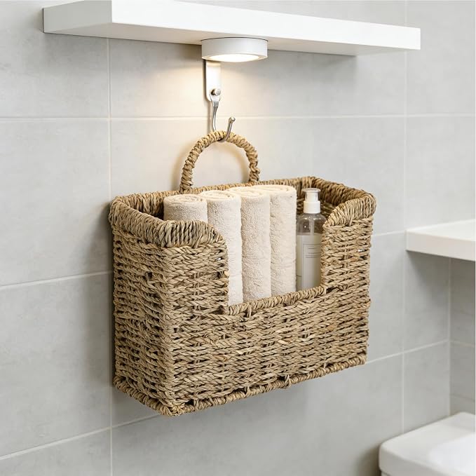 Hanging Magazine Basket, Woven Wall Magazine Holder Organizer with Handle for Mail, Files, Books - Water Hyacinth Farmhouse Storage Rack for Bathroom, Kitchen, Office (1, Sea Grass)