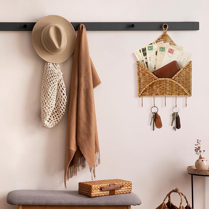 Gerrii Wicker Key Holder for Wall Rattan Mail Shape Holder with 5 Hooks Boho Modern Farmhouse Wall Hanging Decor for Entryway Living Room Office Key Letter Newspaper Files Organizer