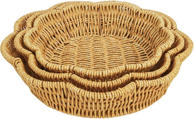 Jucoan 3 Pack Poly Wicker Bread Baskets, Imitation Rattan Fruit Baskets, Hand Woven Round Scalloped Tabletop Food Serving Basket Tray for Fruits, Vegetables and Snacks, Home Kitchen Bakery