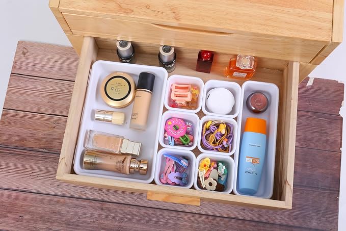 Kutesna 15PCS Interlocking Drawer Organizer, Plastic Desk Organizer Set | 3-Size Versatile Storage Bins,BPA-free, Non-slip, Fits Any Drawer for Cosmetics, Bathroom, Tools, Kitchen and Office, White
