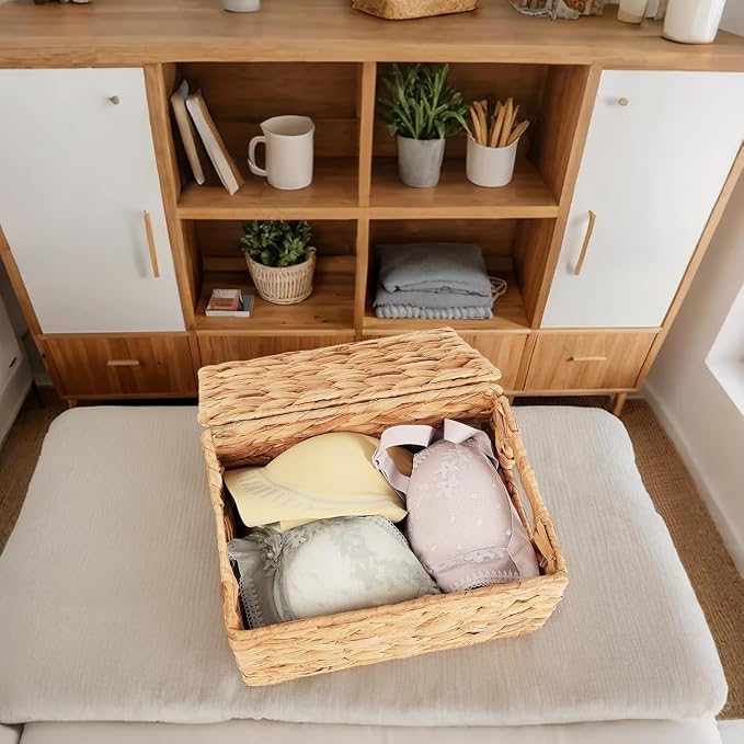 Wicker Storage Baskets with Lids,Multi-size 3 Pack Natural Water Hyacinth Wicker Nesting Baskets,Decorative Storage Ratten Boxes for Organizing,Storage,and Gifts