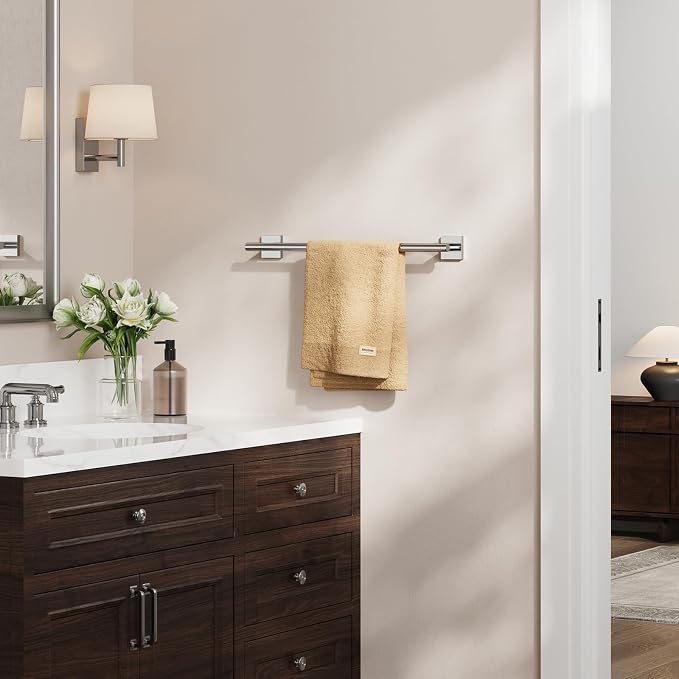 Polished Chrome Towel Bar, 18 Inch Towel Racks for Bathroom | Thicken 304 Stainless Steel Towel Holder with Square Base, Towel Rod Wall Mounted, Modern Home Decor (Total Length 20 Inch)