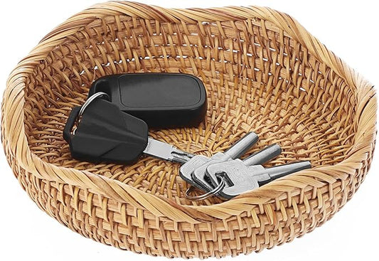 Hipiwe Round Key Basket Bowl for Entryway 7.3" Natural Rattan Fruit Bowl Woven Wicker Basket Serving Tray Rattan Organizer Decorative Baskets for Kitchen Counter Bedside Living Room