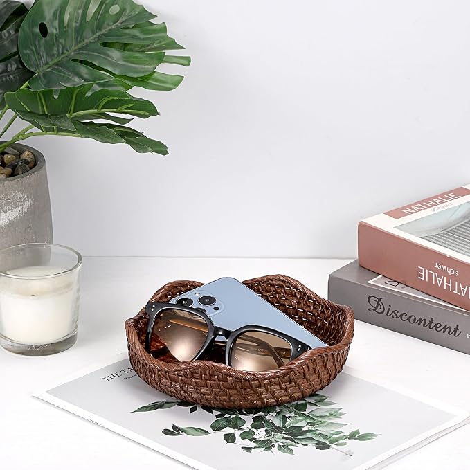 Hipiwe Round Key Bowl Tray Basket For Entryway Table Small Rattan Basket | Decorative Fruite Basket Serving Trays Wicker Storage Basket for Kitchen Coffee Table Livingroom, Brown