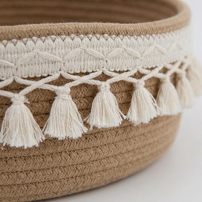 predolo Sundries Storage Basket Rope Handwoven Decorative Organizer Multipurpose Basket Suitable for Living Room Bedside Table Pantry, M 20cmx20cmx10cm