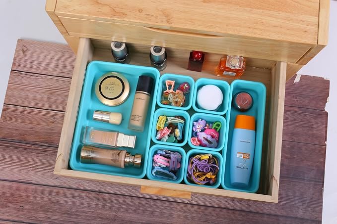 Kutesna 15PCS Interlocking Drawer Organizer, Plastic Desk Organizer Set | 3-Size Versatile Storage Bins,BPA-free,Non-slip, Fits Any Drawer for Cosmetics,Bathroom, Tools,Kitchen and Office（Blue&Green）