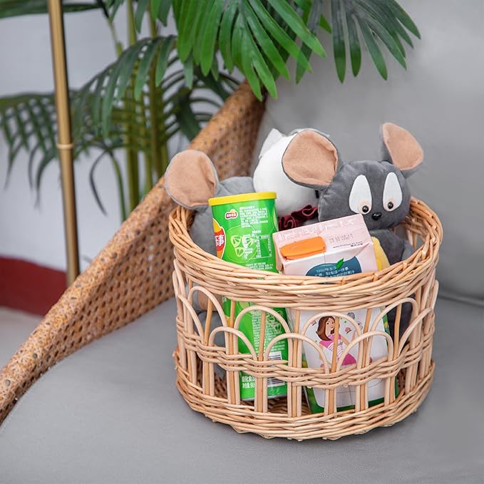 Round Wicker Basket, Woven Hollow Willow Storage Basket for Decoration Organizing Shelves