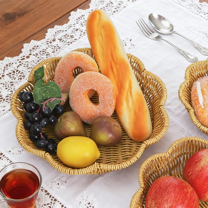 Jucoan 3 Pack Poly Wicker Bread Baskets, Imitation Rattan Fruit Baskets, Hand Woven Round Scalloped Tabletop Food Serving Basket Tray for Fruits, Vegetables and Snacks, Home Kitchen Bakery