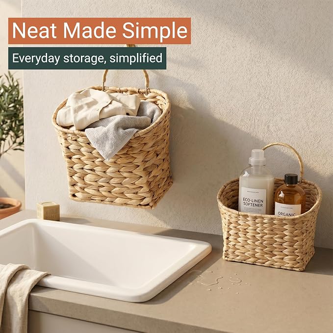 Coeusy Set of 2 Hanging Basket, Wicker Wall Basket for Door,Mail,Flower,Planters, Natural Water Hyacinth Storage Basket for Garden Farmhouse Home Decor