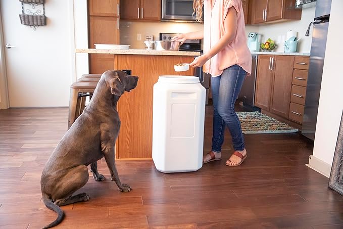Vittles Vault Traditional Pet Food Storage Container For Dog Kibbles/Bird Seed/Oatmeal/Rice/Flour/Cereal, BPA Free Plastic, Sealed Airtight For Cat Food, Up To 80 lb, Made in USA, With Scoop, Gray
