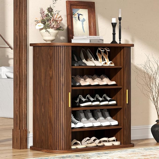 UNIQUITE Shoe Storage Cabinet with Sliding Doors, 5-Tier Wood Shoe Cabinet for Entryway, Adjustable Shelves Freestanding Shoe Organizer with Gold Handle for Hallway, Living Room, Walnut