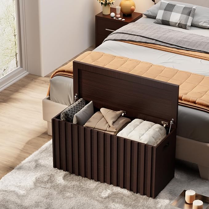 Storage Bench,39.4" Wood Box, Storage Trunk with 2 Safety Hinges, Ottoman Storage Chest, Fluted Storage Bench for Bedroom, Entryway, Living Room (Walnut)