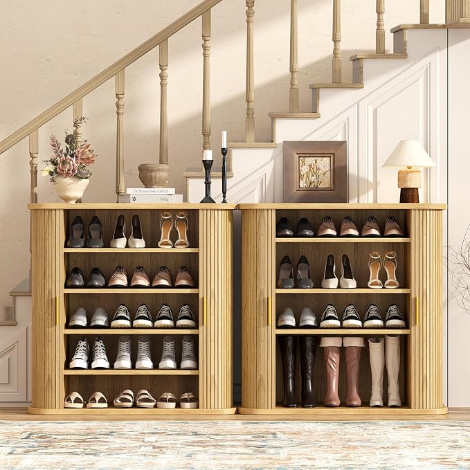 UNIQUITE Shoe Storage Cabinet with Sliding Doors, 5-Tier Wood Shoe Cabinet for Entryway, Adjustable Shelves Freestanding Shoe Organizer with Gold Handle for Hallway, Living Room, Natural