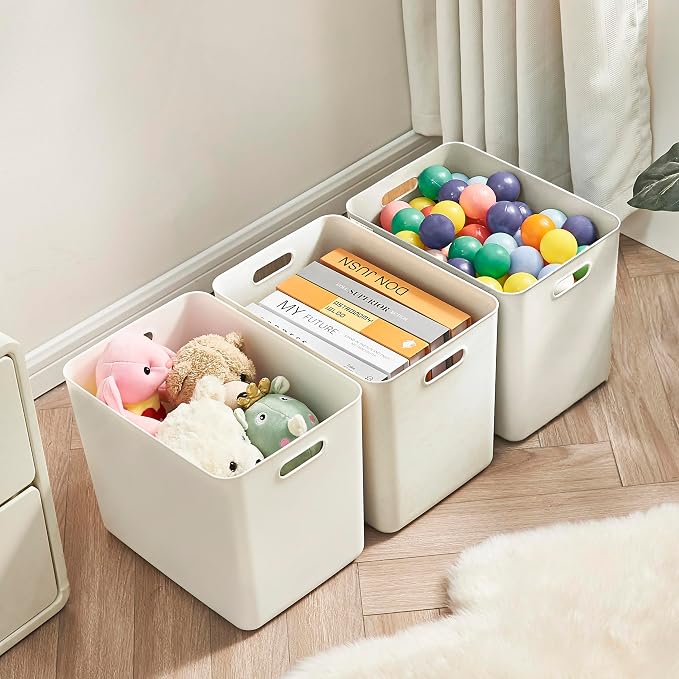 10 pack large plastic White storage bins with Lids, Toy Box Chest with Handle，Organizer Containers Baskets for Baby,Nursery，Shelves，Playroom, Bedroom，Office,Closet，home (White, 5XL+5S)