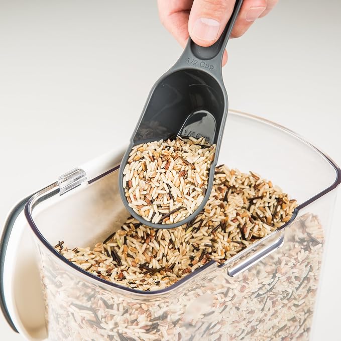 ProKeeper 2.5-Quart Grain Storage Container with Hinged Lid, Clear – BPA-Free, Airtight Seal, 5.5 x 7.65 x 7.25" | Includes Scoop, Hinged Lid, and Measurement Markings, Ideal for Rice, Beans, Grains, and Oats, BPA-Free and Dishwasher Safe