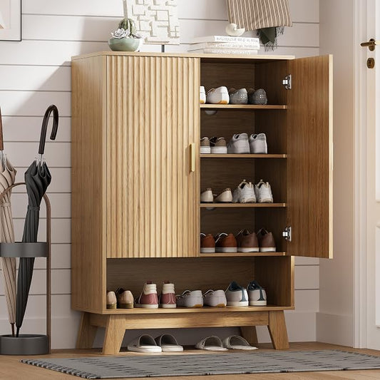 HUANLEGO Shoe Cabinet Storage for Entryway with Doors, Oak | 5 Tier Fluted Shoe Organizer with Adjustable Shelves, Shoe Storage with Wooden Legs, Freestanding Shoe Rack for Entryway