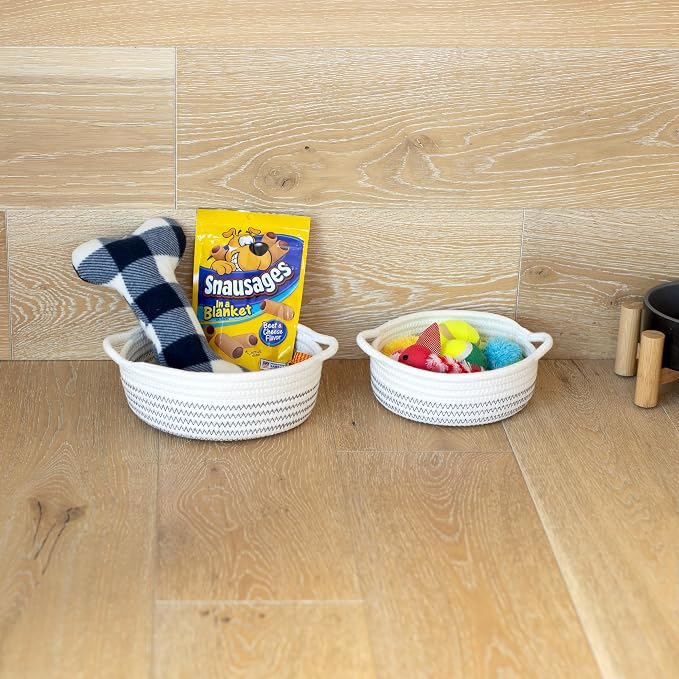NaturalCozy 5-Piece Round Woven Cotton Rope Storage Baskets for Organizing, Small Shallow Nesting Set for Montessori Toys, Entryway Catchall, Fruit Bowl, Key Tray, Remote Holder, Nursery & Pet Toys